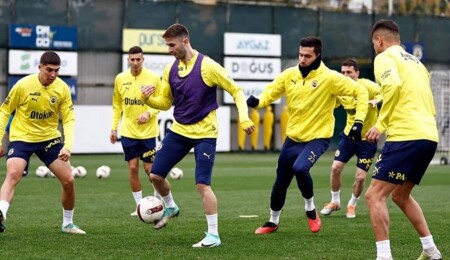 Fenerbahçe, Beşiktaş derbisinin hazırlıklarına başladı