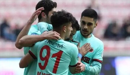 Gençlerbirliği, deplasmanda Kayserispor'u eledi