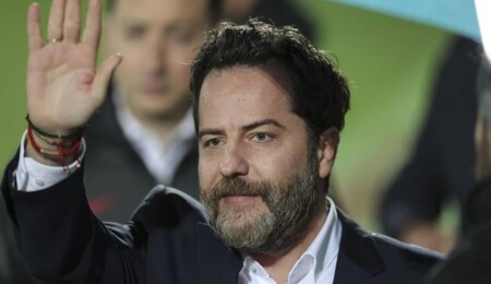 Galatasaray Sportif AŞ Başkan Vekili Erden Timur: Artık şampiyonluk meşalesi yandı