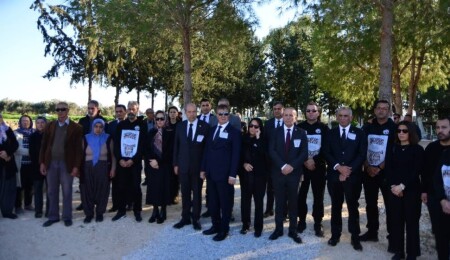 Depremde hayatını kaybedenler için Gazimağusa’nın ardından diğer bölgelerde de anma etkinlikleri düzenlendi