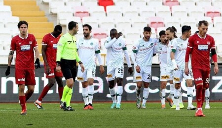 Konyaspor Ziraat Türkiye Kupası'nda çeyrek finale yükseldi