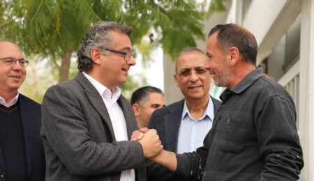 CTP, Alsancak ve Lapta esnafını ziyaret etti