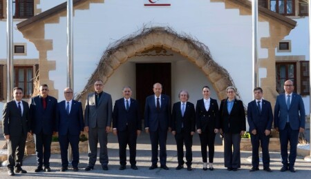 Ersin Tatar, İTÜ rektörlerini kabul etti