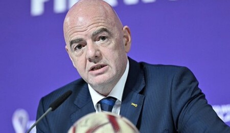 FIFA Başkanı Gianni Infantino olaylı maçla ilgili konuştu: "Futbolcular güvende ve emniyette olmalıdır"