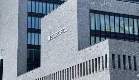 Europol, göçmen kaçakçılığıyla mücadele için yeni merkez kurdu