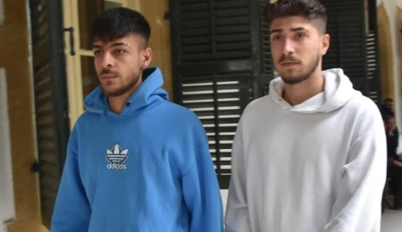 Lefkoşa’da uyuşturucu, bıçak, sopa ve mınçıkayla yakalanan Sertkaya ve Kayhan, teminatla serbest
