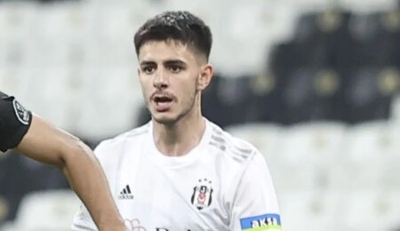 Beşiktaş, genç futbolcu Berkay Vardar ile yollarını ayırdı