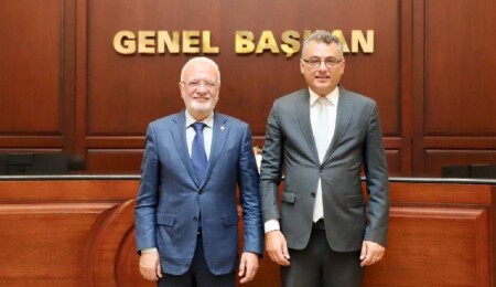 Tufan Erhürman'dan AK Parti'ye ziyaret: Mustafa Elitaş ile görüştü