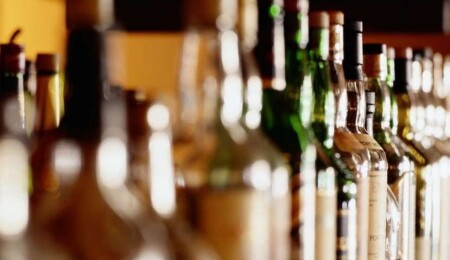 İçki içmek demans riskini artırıyor