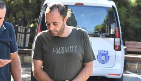Girne Turizm Limanı'nda tasarrufunda 100 adet meşale bulunan Ahmet Arı, 1 gün tutuklu kalacak