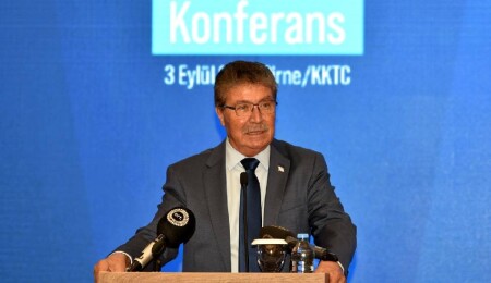 Ünal Üstel: Çok fazla mücadeleler verildi, hiçbir zaman pes etmedik