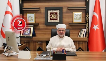 Din İşleri Başkanı Ünsal, Başbakan Üstel'e istifasını sundu