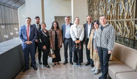 Erhürman Ankara’da gazetecilerle bir araya geldi