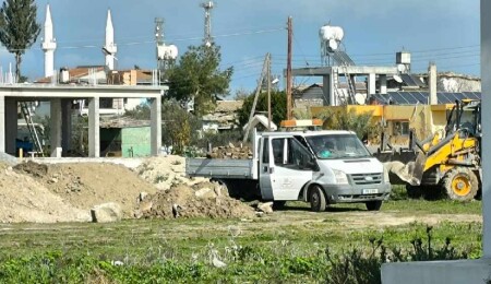 Dörtyol’da moloz isyanı: Belediye 2 yıldır kaldırmıyor!