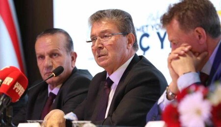 Bakanların tutumu tepki çekti