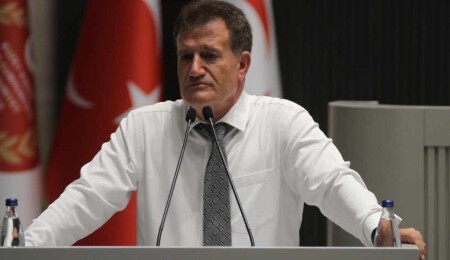 Erhan Arıklı: Otobüslerin birçoğu yaşlı, toplu taşıma projesi hayata geçtiğinde sıkıntılar sona erecek