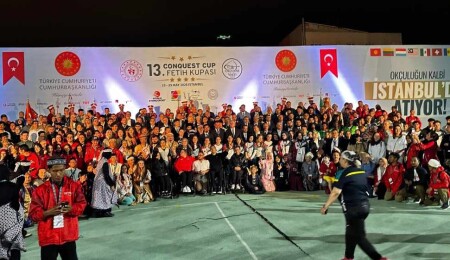 KKTC'den sporcular İstanbul'da geleneksel Fetih Kupası'na katıldı