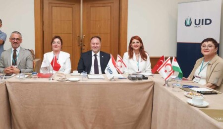 Ziya Öztürkler: Türkiye ve KKTC, Türk dünyasının kilit aktörleri!