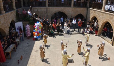Dünya Çocuk Günü’nde sevgi, müzik ve dayanışma buluştu