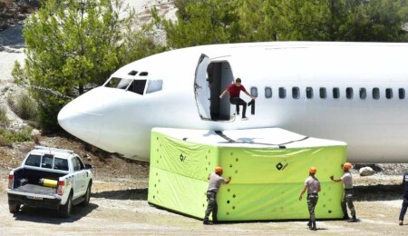 Şehit Teğmen Caner Gönyeli-2025 Arama Kurtarma Davet Tatbikatı’nın kara safhası Girne 101 Evler bölgesinde icra edildi