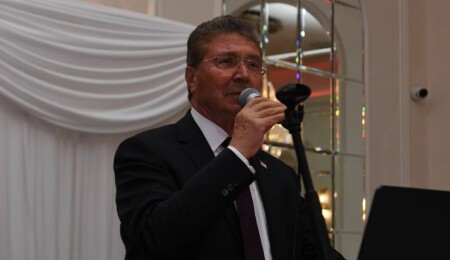 Üstel, İngiltere’deki Kıbrıslı Türk iş insanlarına seslendi: KKTC sizin hem vatanınız hem fırsatınızdır