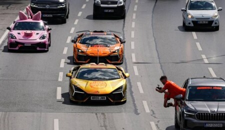 Dünyaca ünlü otomobil rallisi, İstanbul'dan start aldı