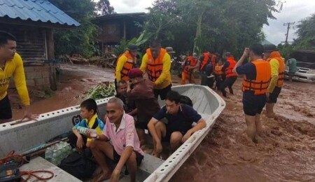 Bualoi tayfunu Güneydoğu Asya'yı vurdu: 53 ölü