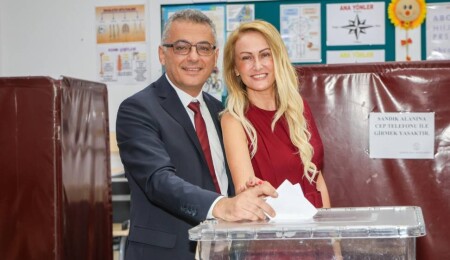 CTP Genel Başkanı Tufan Erhürman oyunu kullandı