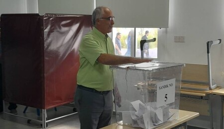 KSP adayı Osman Zorba oyunu kullandı