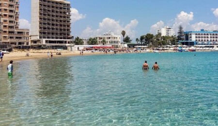 Mağusa Kent Müzesi Derneği: Belediye Plajı’nın özel kullanıma devredilmesine karşıyız