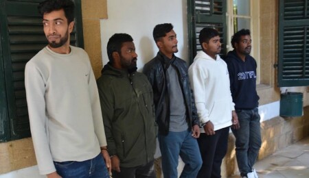 Ülkede izinsiz yaşam süren 11 kişi, 8 gün daha tutuklu kalacak