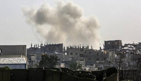 İsrail ordusu ateşkese rağmen Gazze'ye topçu atışı ve hava saldırısı düzenledi