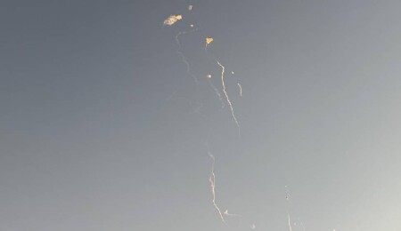 Katar, Doha'daki El-Udeyd Hava Üssü'ne yönelik İHA saldırısının engellendiğini açıkladı