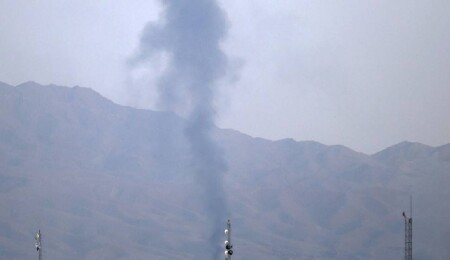 Suudi Arabistan'da yerleşim alanına askeri mühimmat düşmesi sonucu 2 kişi öldü, 12 kişi yaralandı