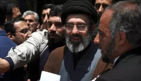 İran’ın yeni dini lideri Mücteba Hamaney oldu