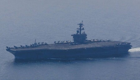 Trump, İran'ın uçak gemisi USS Abraham Lincoln'e "asla saldırmadığını" ileri sürdü