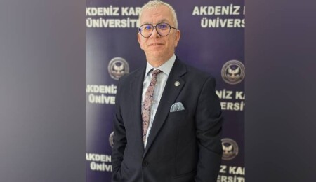 Esenyel: Rumlar, casino turizmimize gıpta ederken biz baltalamak için her şeyi yapıyoruz