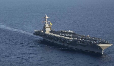 CNN: USS Gerald R. Ford uçak gemisi, Girit Adası'ndaki Suda Deniz Üssü'ne doğru yola çıktı