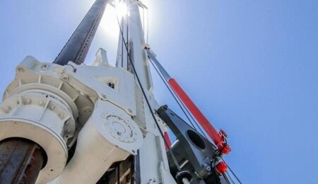 İran: Hasar gören Lavan Petrol Rafinerisi 2 ayda eski kapasitesinin yüzde 80'ine ulaşacak