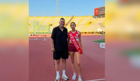 Ada, adım adım Dünya Şampiyonası’na: Rekora 10 salise kaldı