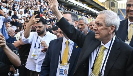 Aziz Yıldırım yeniden başkan seçildi: Kazanan Fenerbahçe'dir