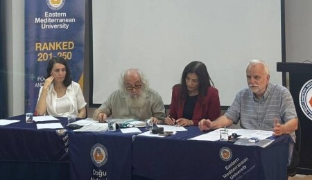 DAÜ’de küresel düzenin dönüşümü panelde ele alındı