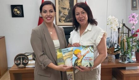 Kültür Dairesi Müdürü Akın, yazar İmren Aytaçoğlu ile görüştü