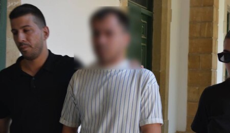 Lefkoşa'da kadına şiddet: Bebeğine zarar vermekle tehdit etti!