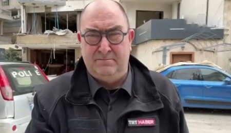 Usta gazeteci Levent Öztürk hayatını kaybetti