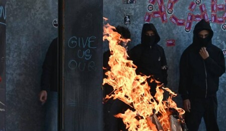 Belçika'nın Liege kentindeki protestolarda 45 kişi gözaltına alındı