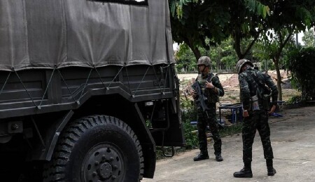 Thailand-Cambodia Clashes Reignite, Killing Soldier and Civilians