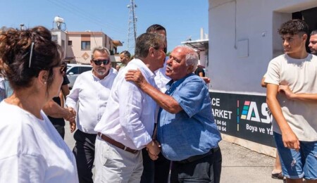 Başbakan Üstel, hafta sonu mesaisinde Karpaz’daydı: İstikrar oldukça hizmet durmayacak