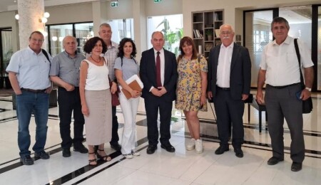 İki Toplumlu Barış İnisiyatifi, İngiliz Karma Parlamento heyeti ile görüştü