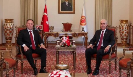 Ziya Öztürkler, Numan Kurtulmuş’u tebrik etti